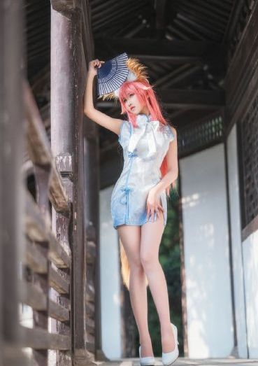 伊人久久久久久久久香港_DVD全集免费播放