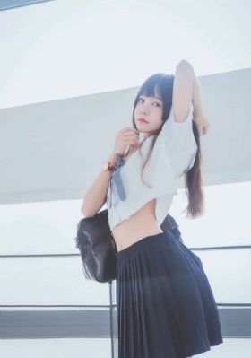 秋霞午夜电影_超清免费播放