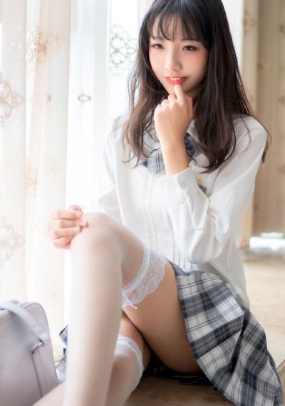 亚洲成a人片在线v观看_BD韩语在线观看完整版