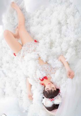 美女人人操_国产剧高清视频观看