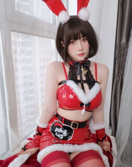 国产泡妞岁18xxxx免费看_1080完整版观看
