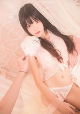 国产熟女露出茂密黑森林_4K免费高清观看