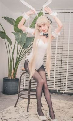 老师一边吃一边揉在线观看_超清免费高清观看