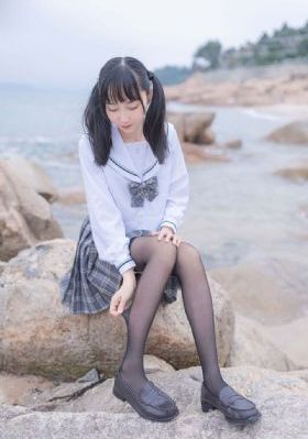 国产免费调教视频踩踏艾彩女王_DVD免费全集观看