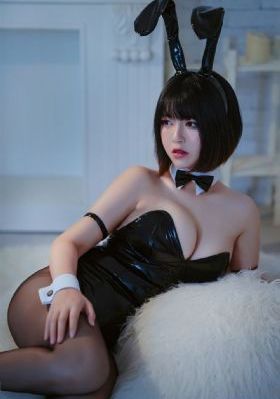 7m亚洲精品美女久久久久_BD神马影院在线
